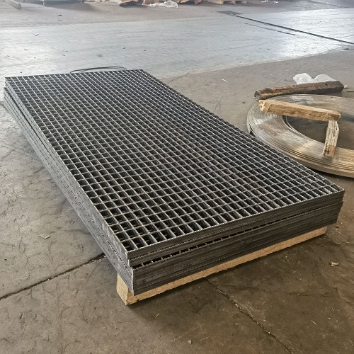 鋼格柵板采購避坑指南：這5個(gè)參數(shù)不懂，小心被坑！