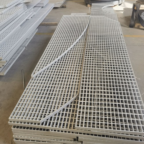 如何辨別劣質(zhì)鋼格板？看這4個(gè)細(xì)節(jié)，避免安全隱患！