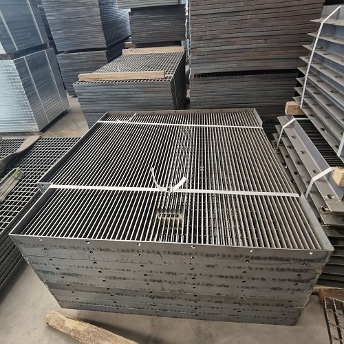 如何辨別劣質(zhì)鋼格板？看這4個(gè)細(xì)節(jié)，避免安全隱患！