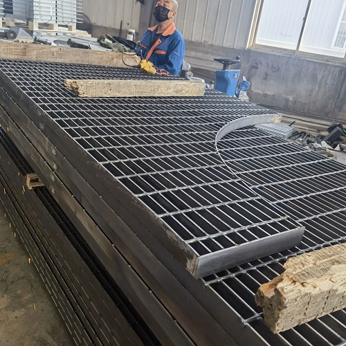 環(huán)保要求下，如何挑選符合標(biāo)準(zhǔn)的鋼格柵產(chǎn)品？