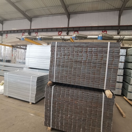 加油站鋼格柵：防爆、防靜電的安全解決方案