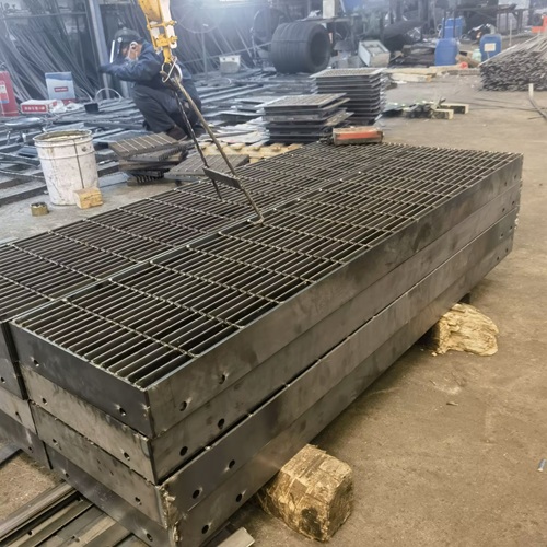 線上線下選購鋼格柵，這些差異不了解要吃大虧