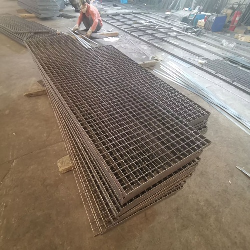 鋼格柵大批量采購(gòu)防坑指南：識(shí)破以次充好的火眼金睛