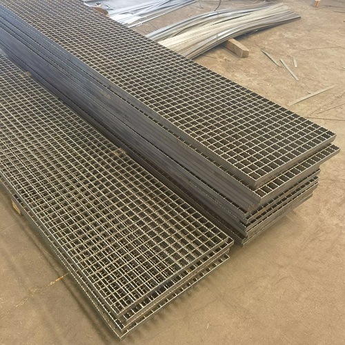 為什么說鋼格柵是工程建設(shè)的 “全能選手”？