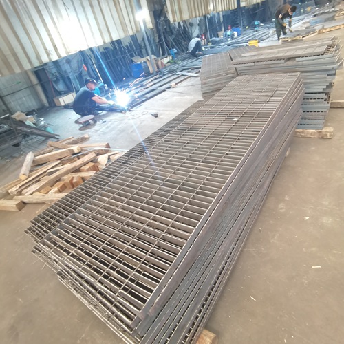 鋼格板背后的努力，遠(yuǎn)比你想象得多