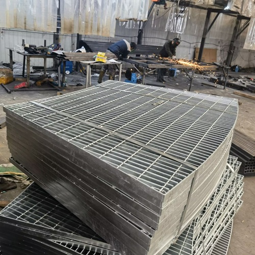 鋼格柵板市場(chǎng)格局正在發(fā)生變化，這些信號(hào)要關(guān)注