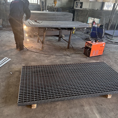 鋼格柵板如何防銹？這些處理方法很關(guān)鍵