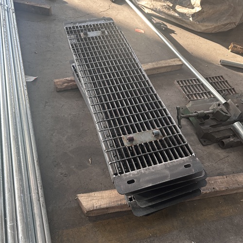 國內(nèi)鋼格板vs進口鋼格板，性價比分析