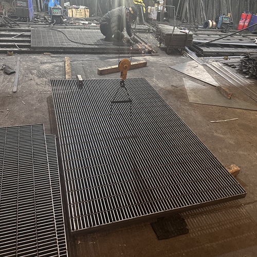 國內(nèi)鋼格板vs進口鋼格板，性價比分析