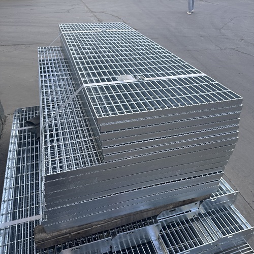 鋼格板的隱形實力揭秘，遠比你想象的強大