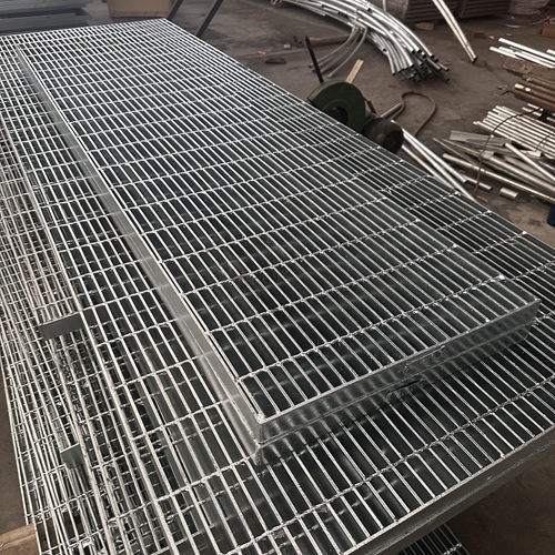 鋼格板熱鍍鋅技術(shù)好在哪？防腐耐用的核心